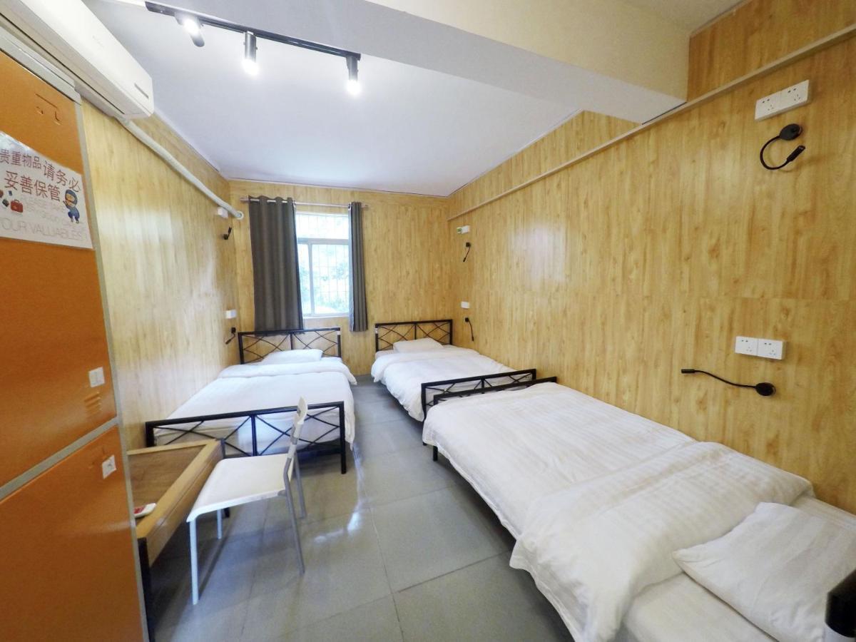 Dong Shan Gaga Hostel Guangzhou Exterior photo
